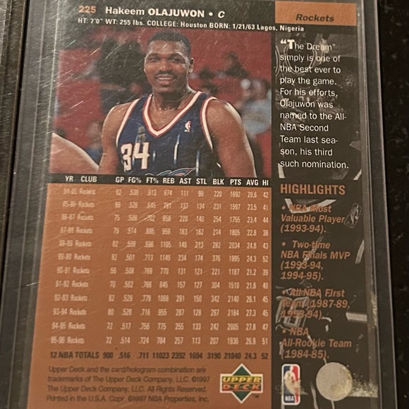 Hakeem Olajuwon NBA Basketball Trading Cards (5) - Picture 9 of 11